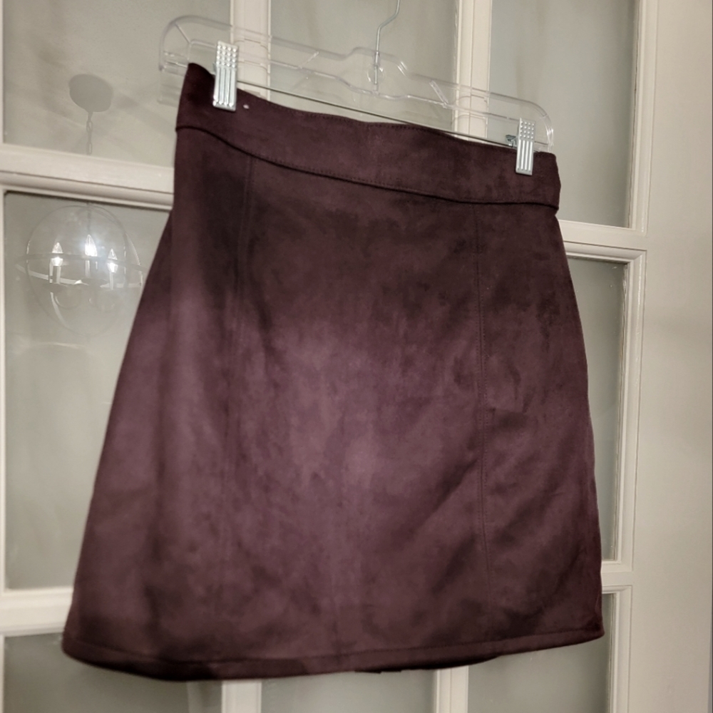 🔴Maurices size 4 chocolate velvet button down skirt - Picture 3 of 5
